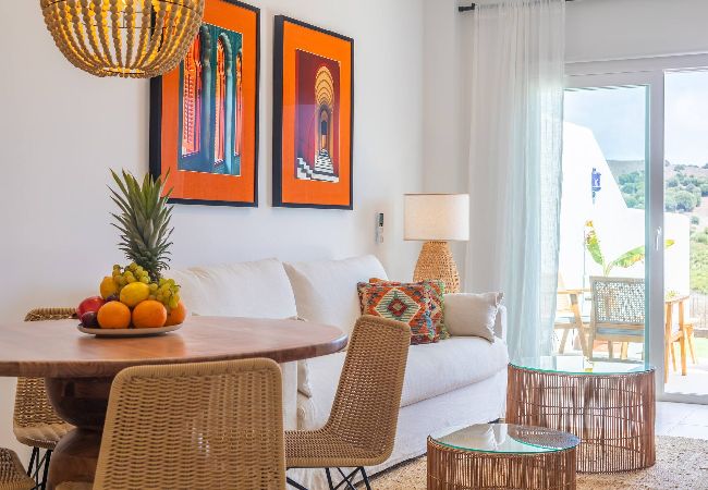 Apartment in Tarifa - Large garden with countryside views, pool & WIFI  Apartment in Tarifa - Large garden with countryside views, pool & WIFI