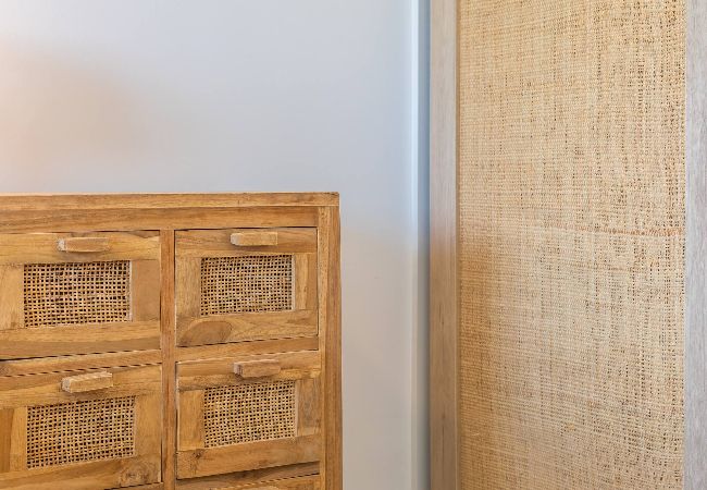 Apartment in Tarifa - Large garden with countryside views, pool & WIFI  Apartment in Tarifa - Large garden with countryside views, pool & WIFI