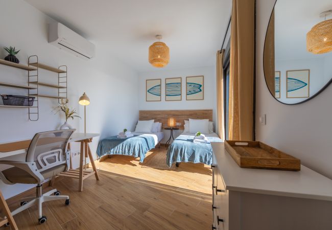 Apartment in Tarifa - Penthouse in center; terraces, views & home office Apartment in Tarifa - Penthouse in center; terraces, views & home office