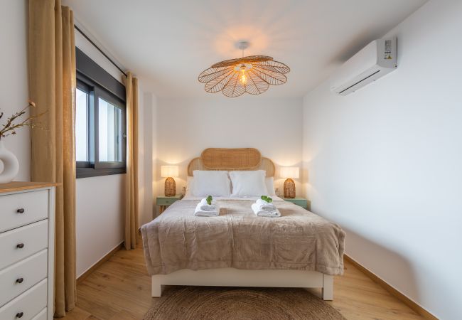 Apartment in Tarifa - Penthouse in center; terraces, views & home office Apartment in Tarifa - Penthouse in center; terraces, views & home office