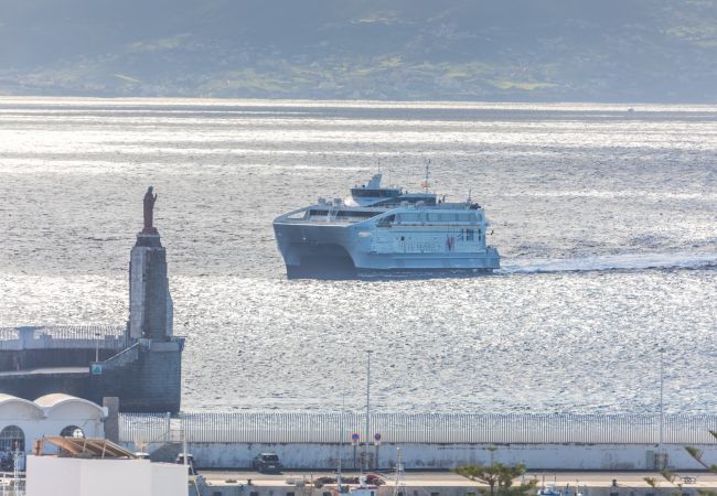 Apartment in Tarifa - Penthouse in center; terraces, views & home office Apartment in Tarifa - Penthouse in center; terraces, views & home office