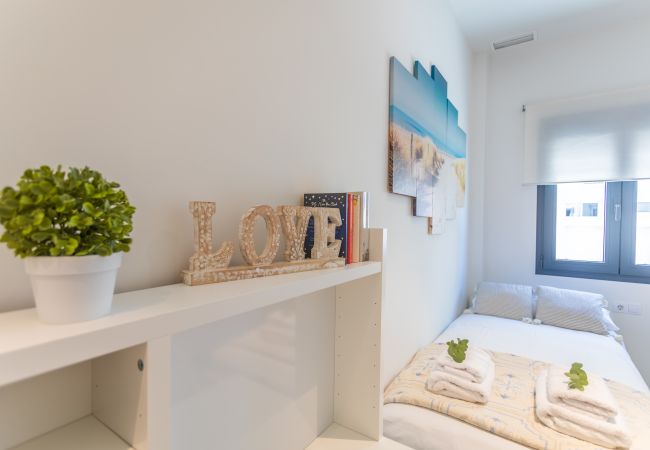 Apartment in Tarifa - Central but quiet area with a pool and fiber internet Apartment in Tarifa - Central but quiet area with a pool and fiber internet