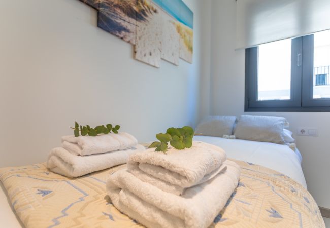 Apartment in Tarifa - Central but quiet area with a pool and fiber internet Apartment in Tarifa - Central but quiet area with a pool and fiber internet