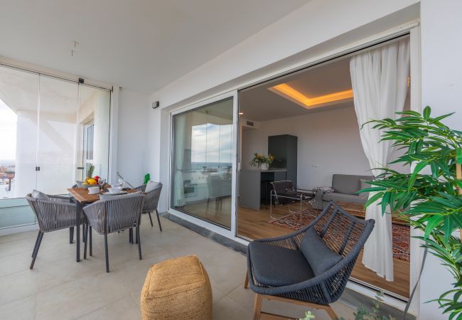 Apartment in Tarifa - Glass-enclosed terrace with panoramic views Apartment in Tarifa - Glass-enclosed terrace with panoramic views
