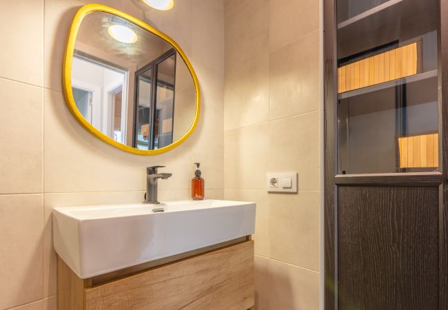 Apartment in Tarifa - Terraces with views, Garage, Pool & High-Speed Wi-Fi Apartment in Tarifa - Terraces with views, Garage, Pool & High-Speed Wi-Fi