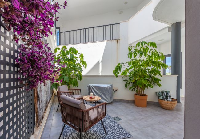 Apartment in Tarifa - Terraces with views, Garage, Pool & High-Speed Wi-Fi Apartment in Tarifa - Terraces with views, Garage, Pool & High-Speed Wi-Fi