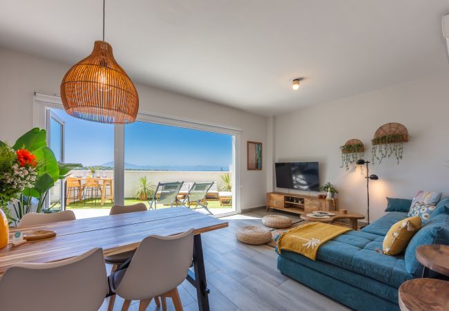 Apartment in Tarifa - Terraces with views, Garage, Pool & High-Speed Wi-Fi Apartment in Tarifa - Terraces with views, Garage, Pool & High-Speed Wi-Fi