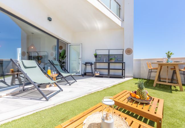 Apartment in Tarifa - Terraces with views, Garage, Pool & High-Speed Wi-Fi Apartment in Tarifa - Terraces with views, Garage, Pool & High-Speed Wi-Fi