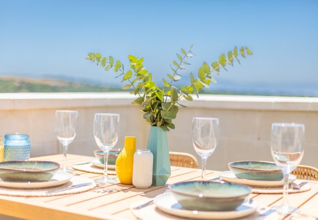 Apartment in Tarifa - Terraces with views, Garage, Pool & High-Speed Wi-Fi Apartment in Tarifa - Terraces with views, Garage, Pool & High-Speed Wi-Fi