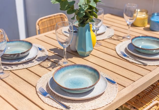 Apartment in Tarifa - Terraces with views, Garage, Pool & High-Speed Wi-Fi Apartment in Tarifa - Terraces with views, Garage, Pool & High-Speed Wi-Fi