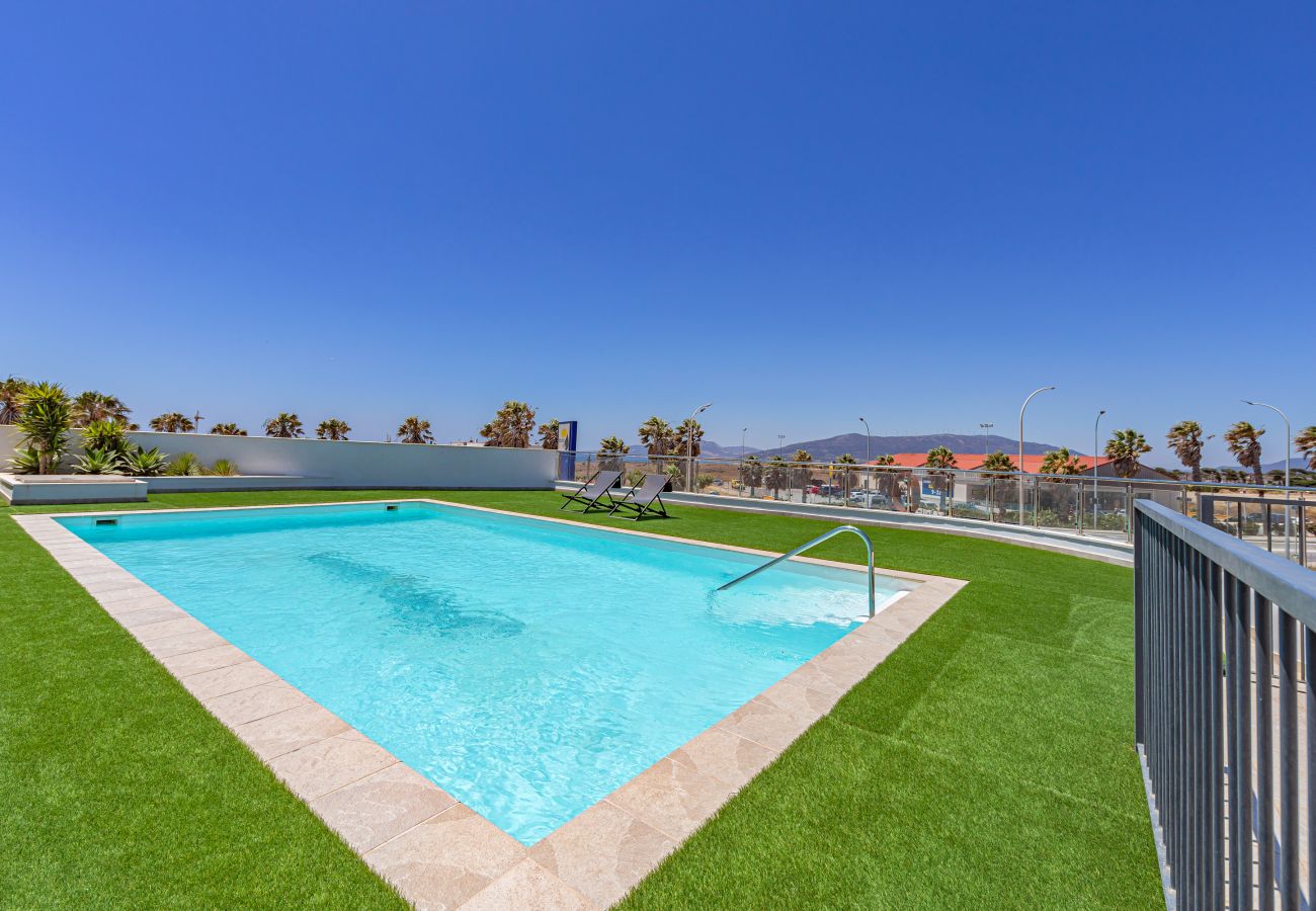 Apartment in Tarifa - Terraces with views, Garage, Pool & High-Speed Wi-Fi