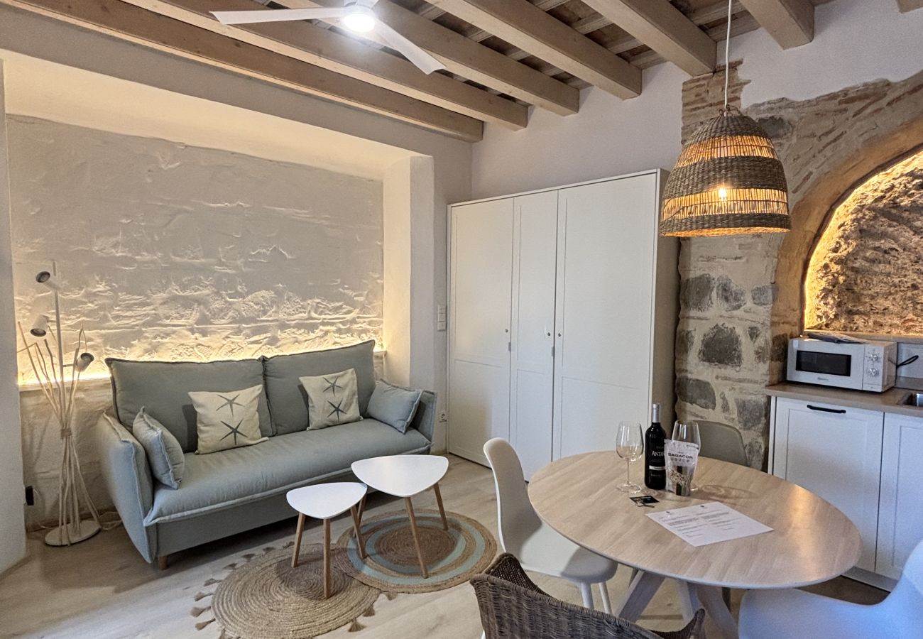 Apartment in Tarifa - Acua - Tarifa Old Town: Style and Comfort