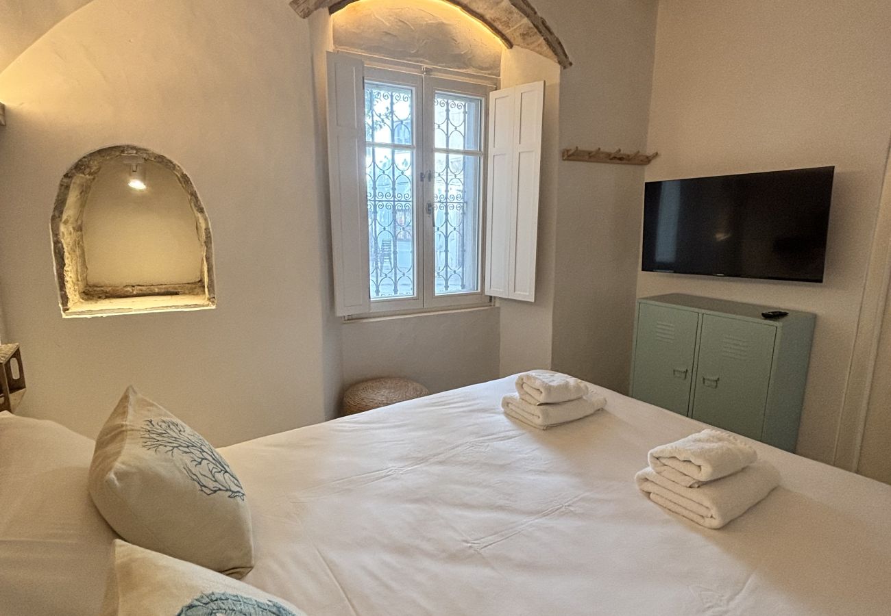 Apartment in Tarifa - Acua - Tarifa Old Town: Style and Comfort