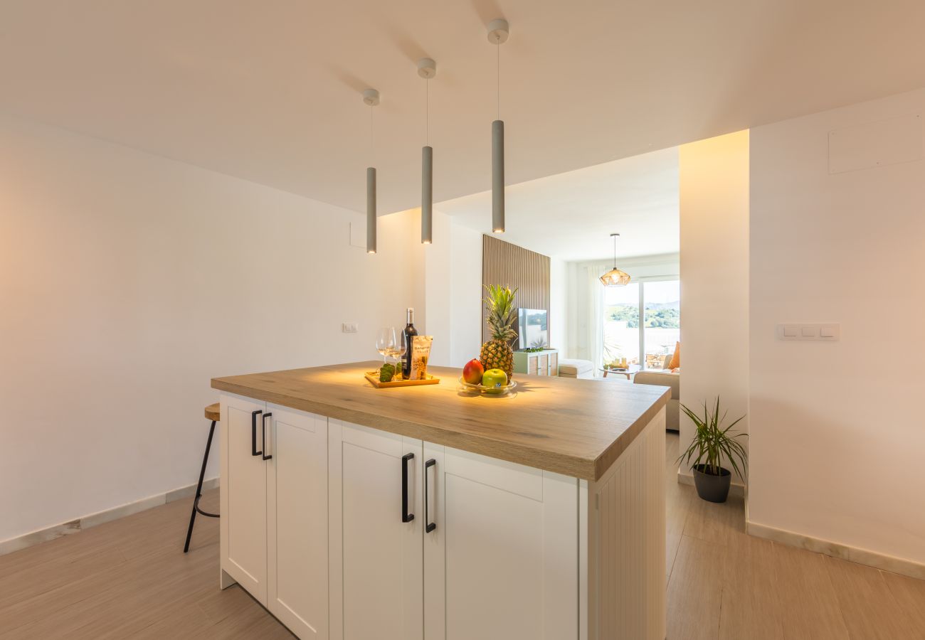 Apartment in Tarifa - Terrace with sea & Africa views and pool