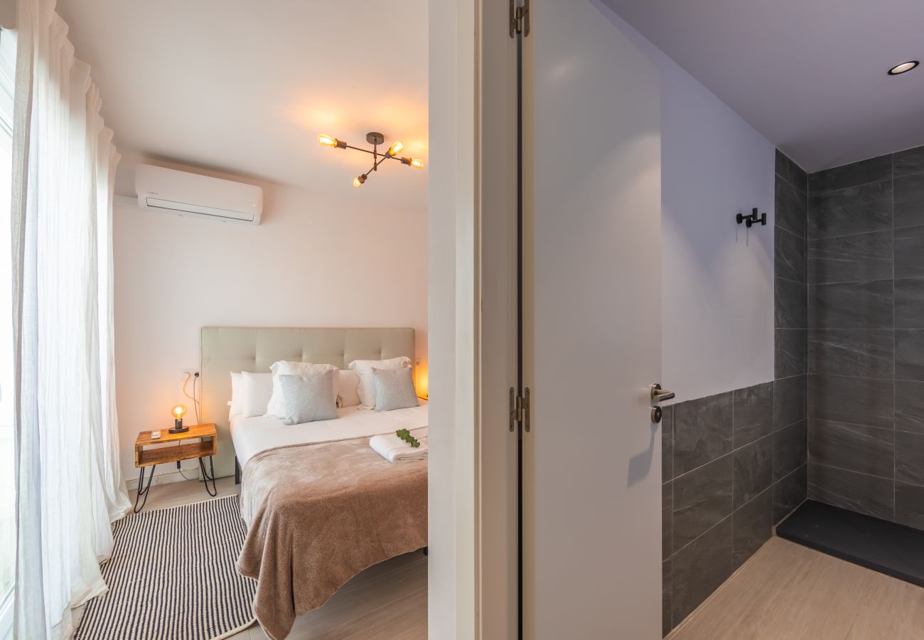 Apartment in Tarifa - Terrace with sea & Africa views and pool