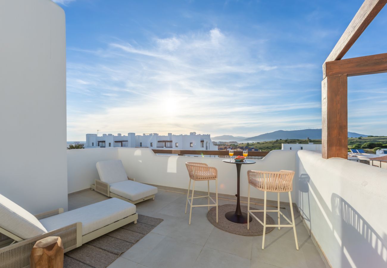 Apartment in Tarifa - Sea View Penthouse with 3 Amazing Terraces & Pool