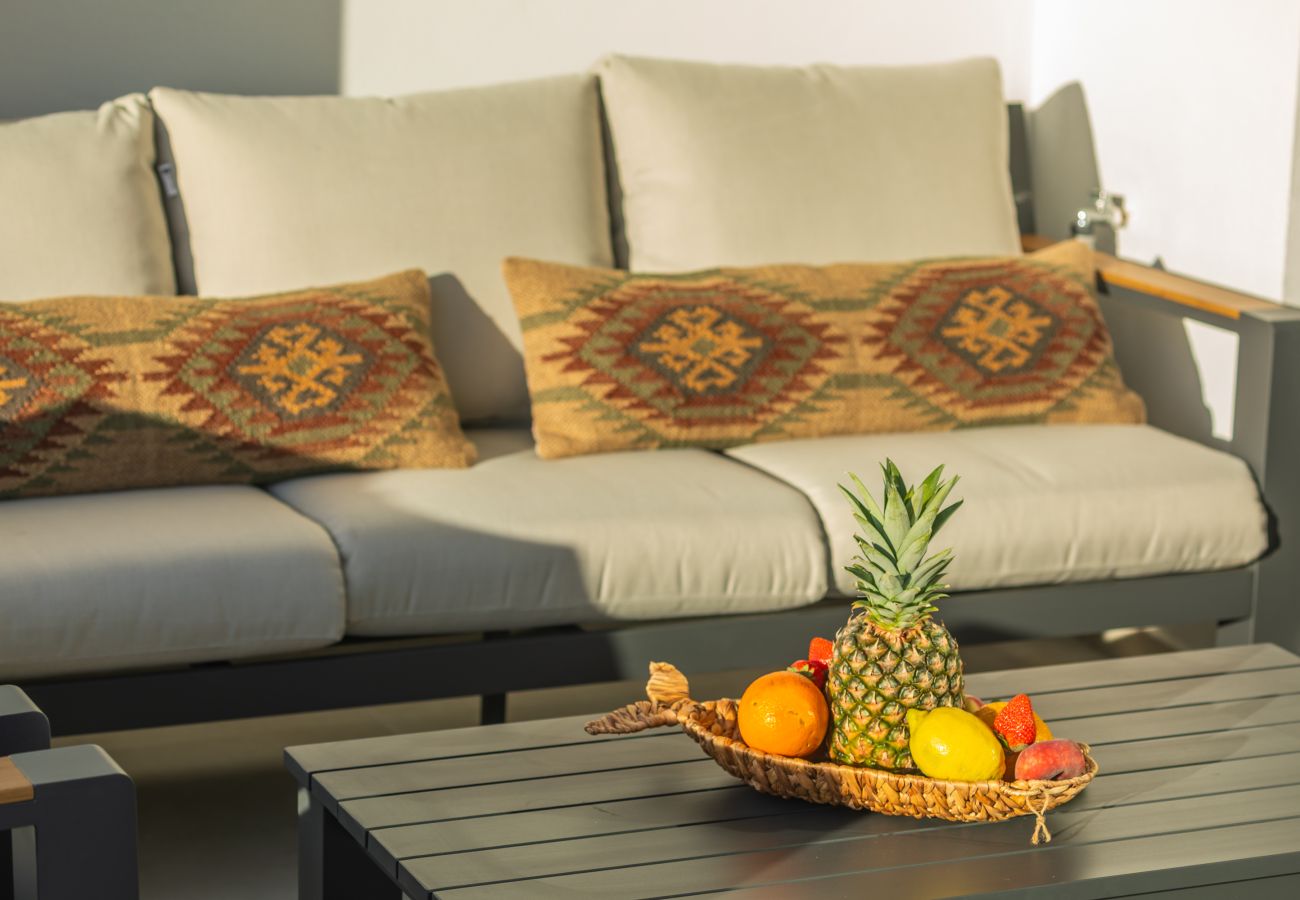 Apartment in Tarifa - Sea View Penthouse with 3 Amazing Terraces & Pool