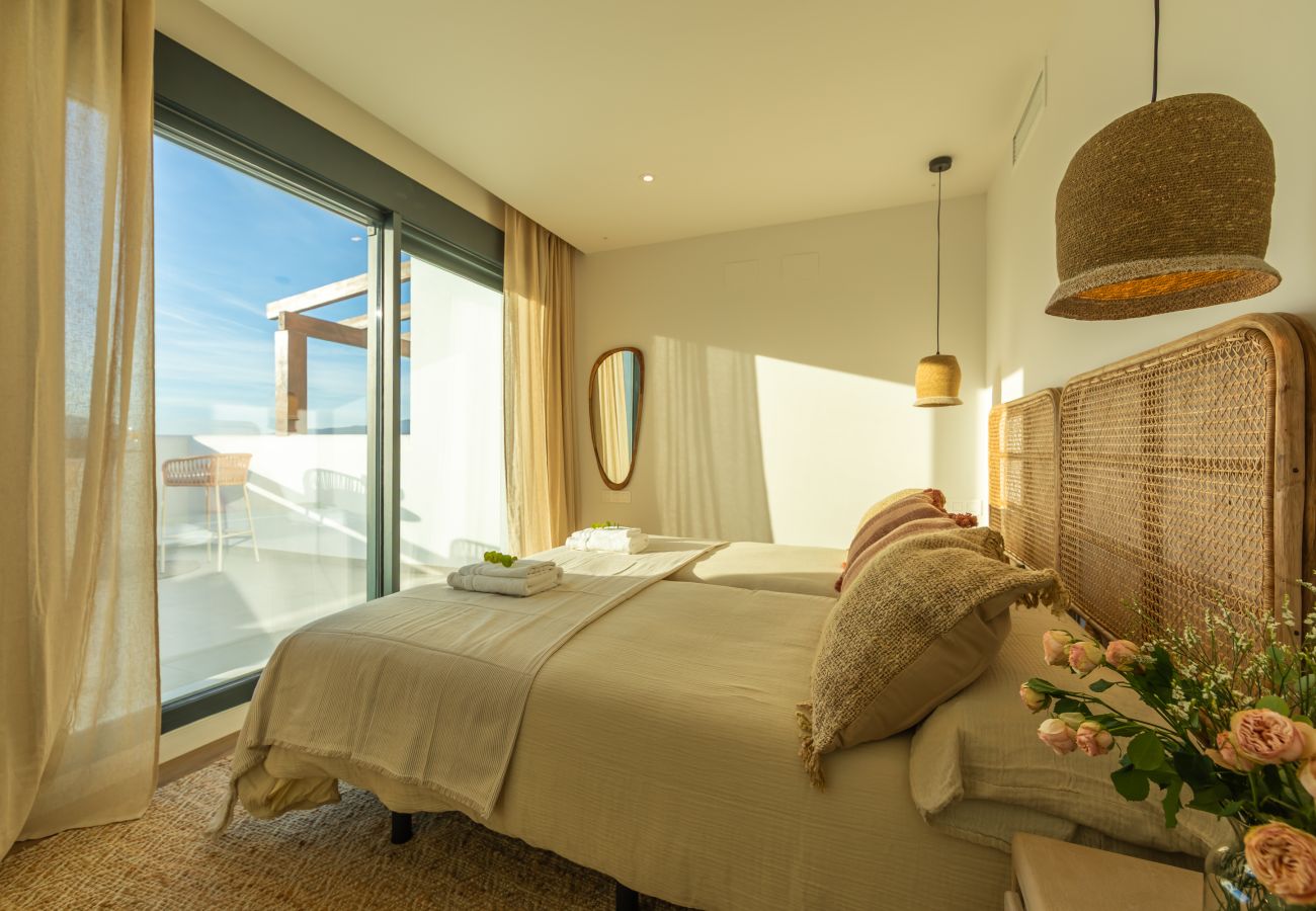 Apartment in Tarifa - Sea View Penthouse with 3 Amazing Terraces & Pool
