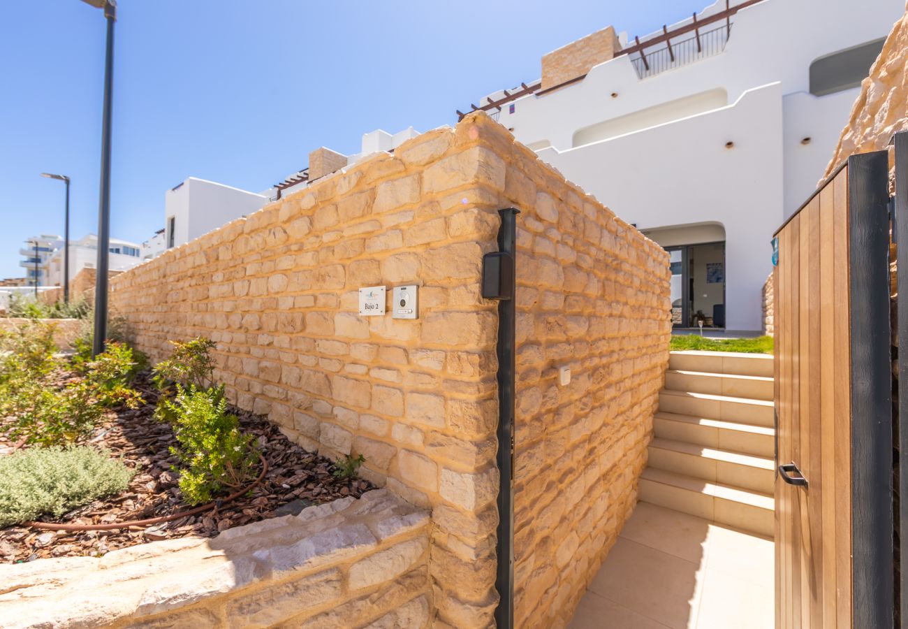 Apartment in Tarifa - Wind-Sheltered Garden Apartment