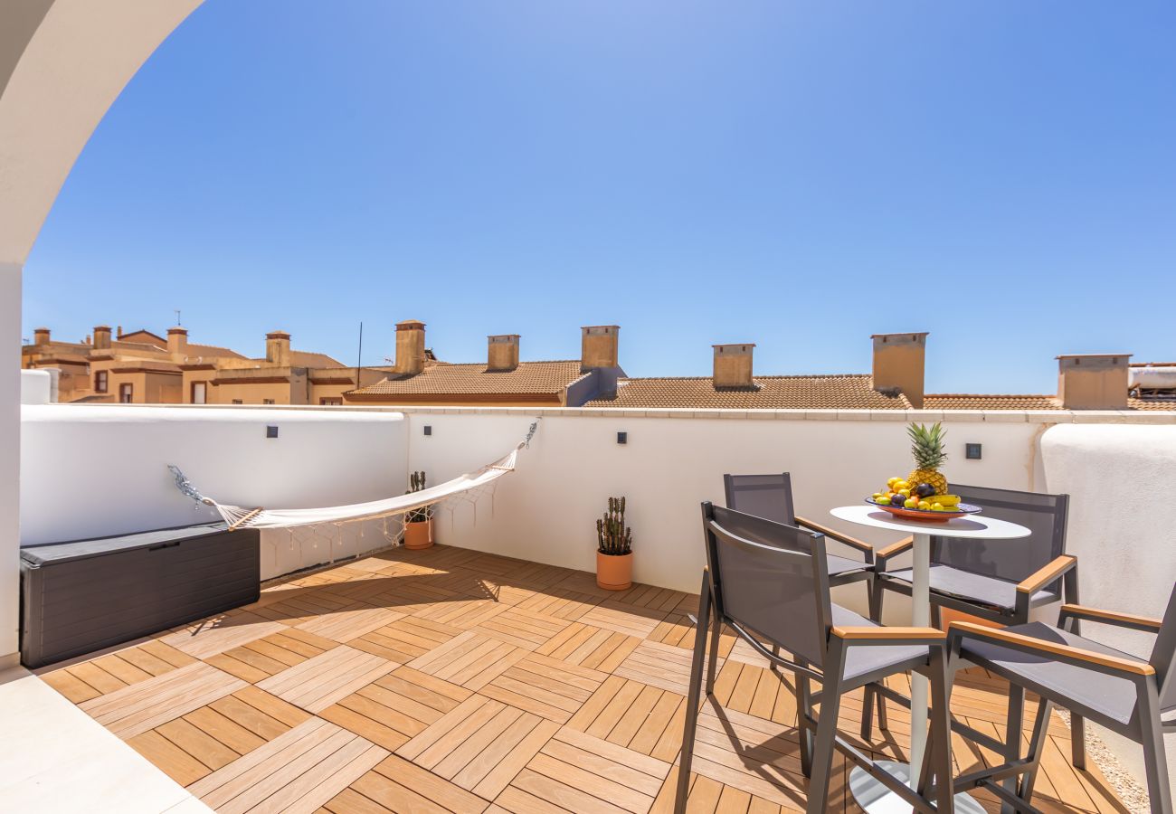Apartment in Tarifa - Wind-Sheltered Garden Apartment