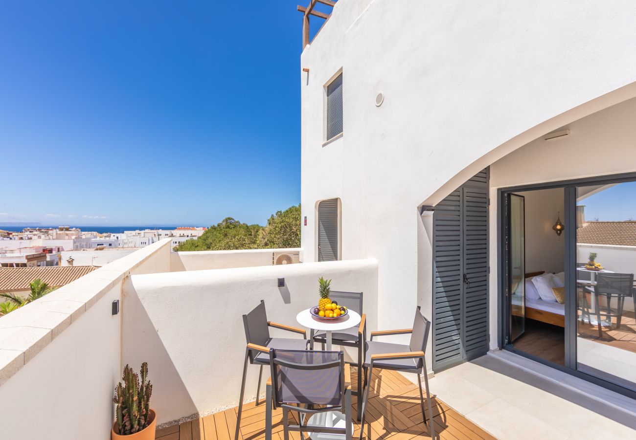 Apartment in Tarifa - Wind-Sheltered Garden Apartment