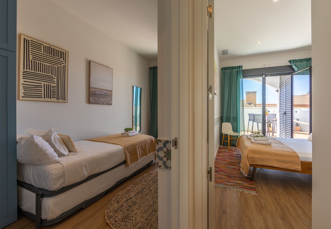 Apartment in Tarifa - Wind-Sheltered Garden Apartment