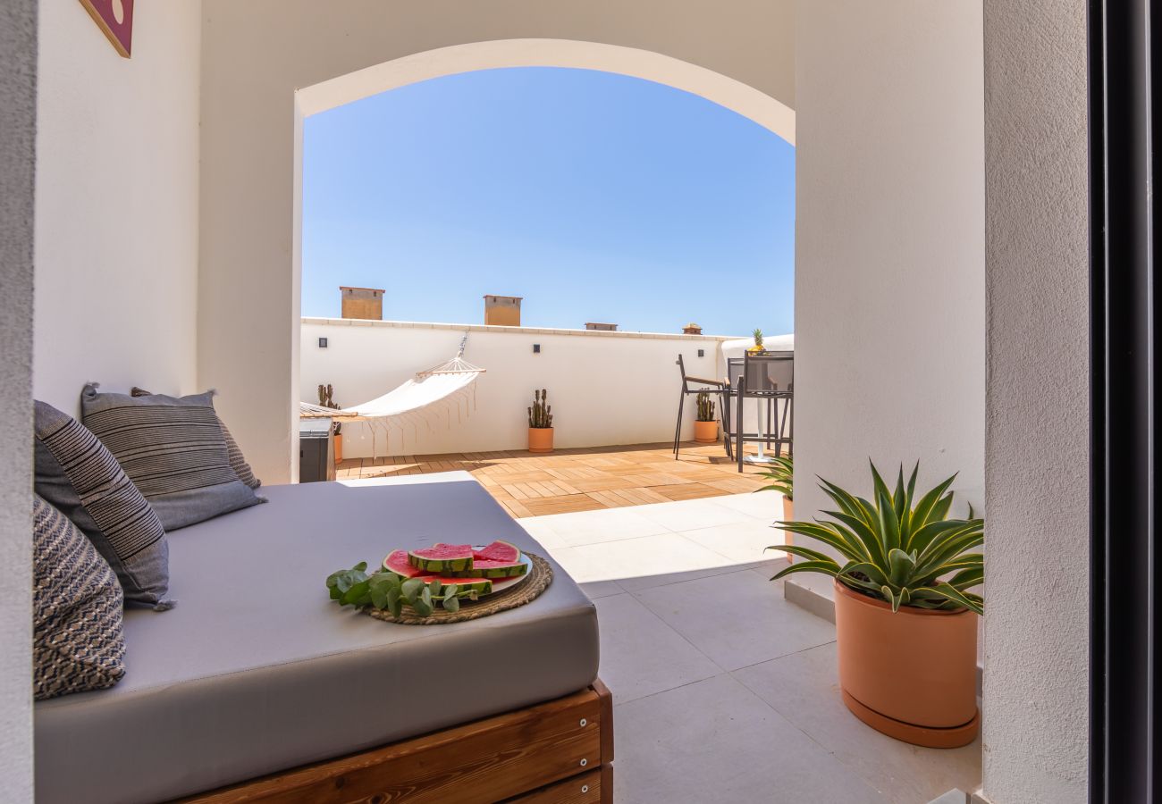 Apartment in Tarifa - Wind-Sheltered Garden Apartment