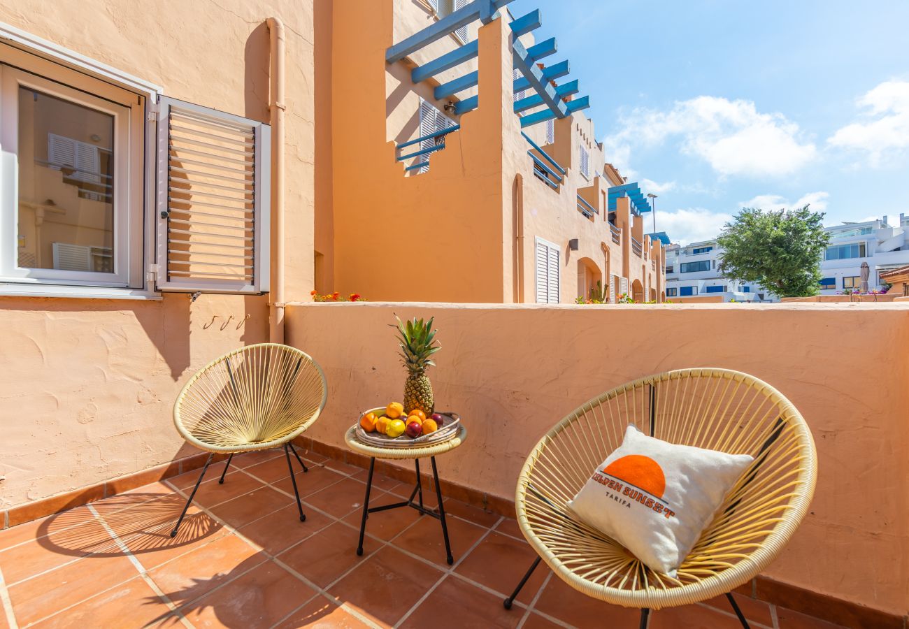 Apartment in Tarifa - Family Apartment by the Beach | Pool & Terrace