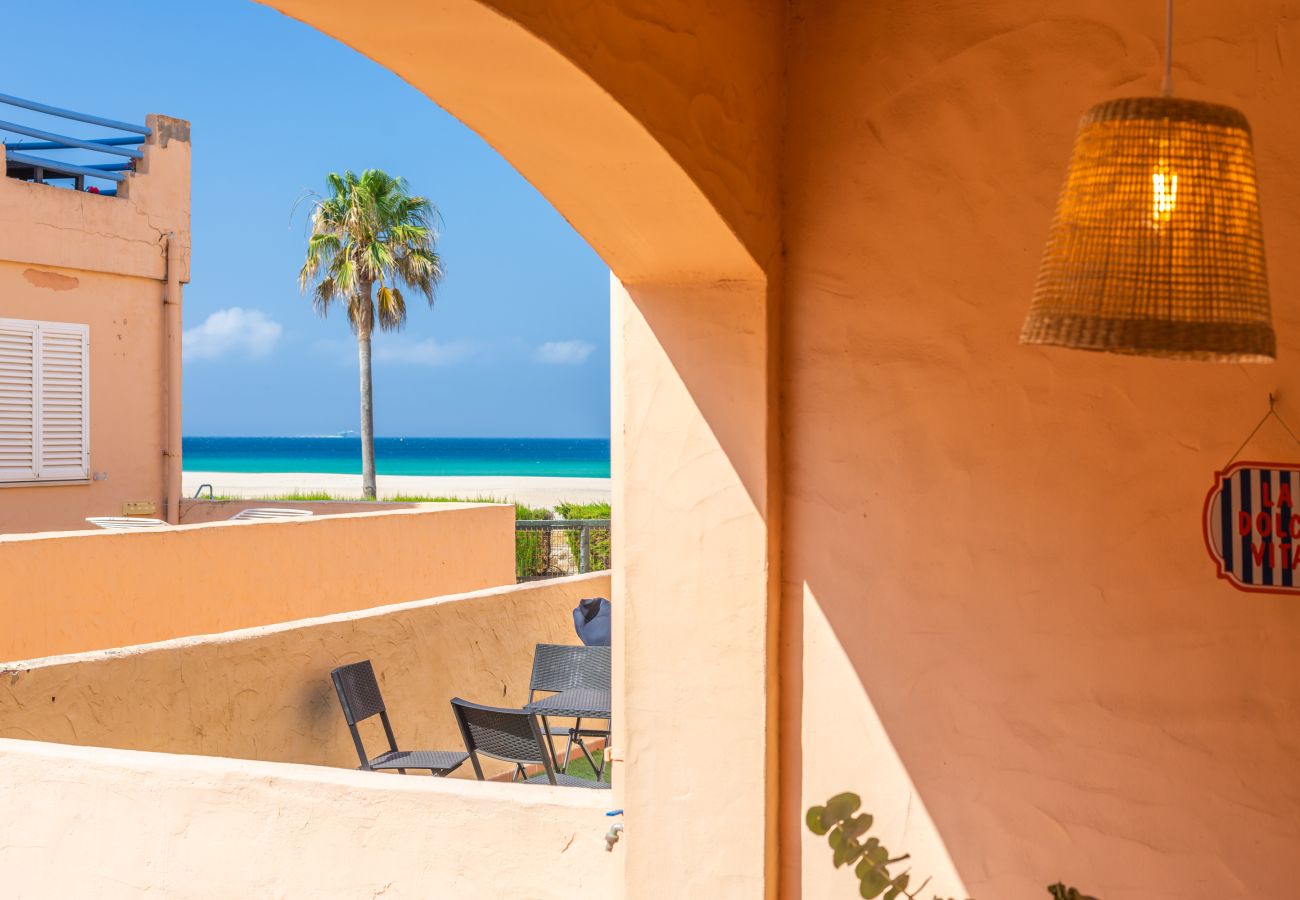 Apartment in Tarifa - Family Apartment by the Beach | Pool & Terrace