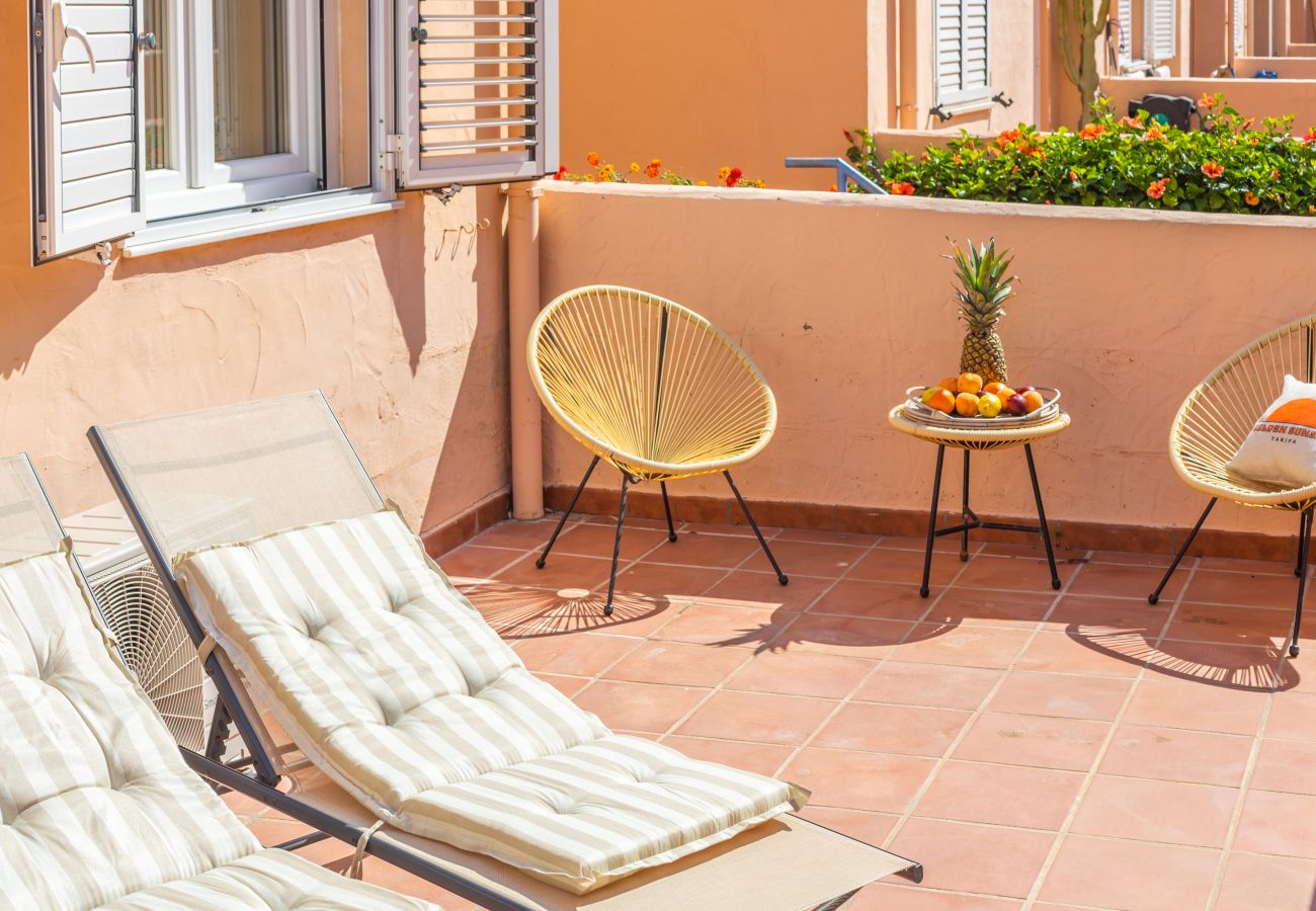 Apartment in Tarifa - Family Apartment by the Beach | Pool & Terrace