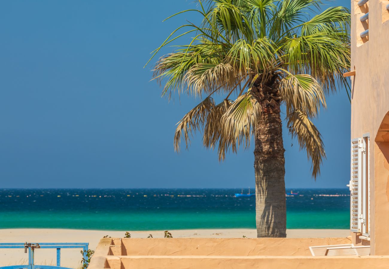 Apartment in Tarifa - Family Apartment by the Beach | Pool & Terrace