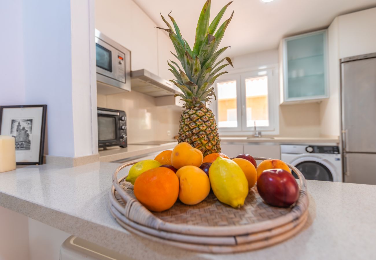 Apartment in Tarifa - Family Apartment by the Beach | Pool & Terrace