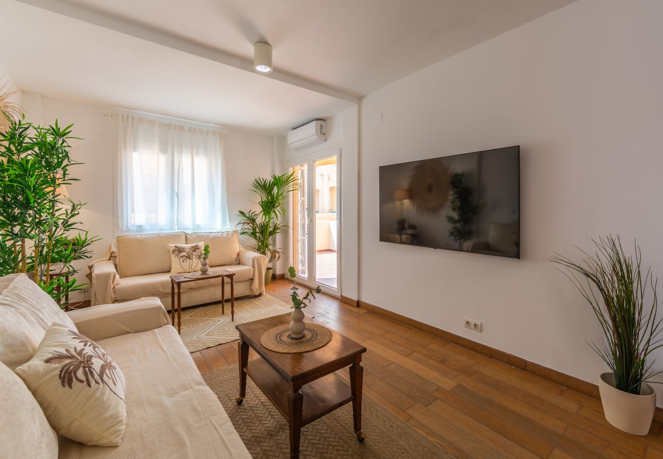 Apartment in Tarifa - Family Apartment by the Beach | Pool & Terrace