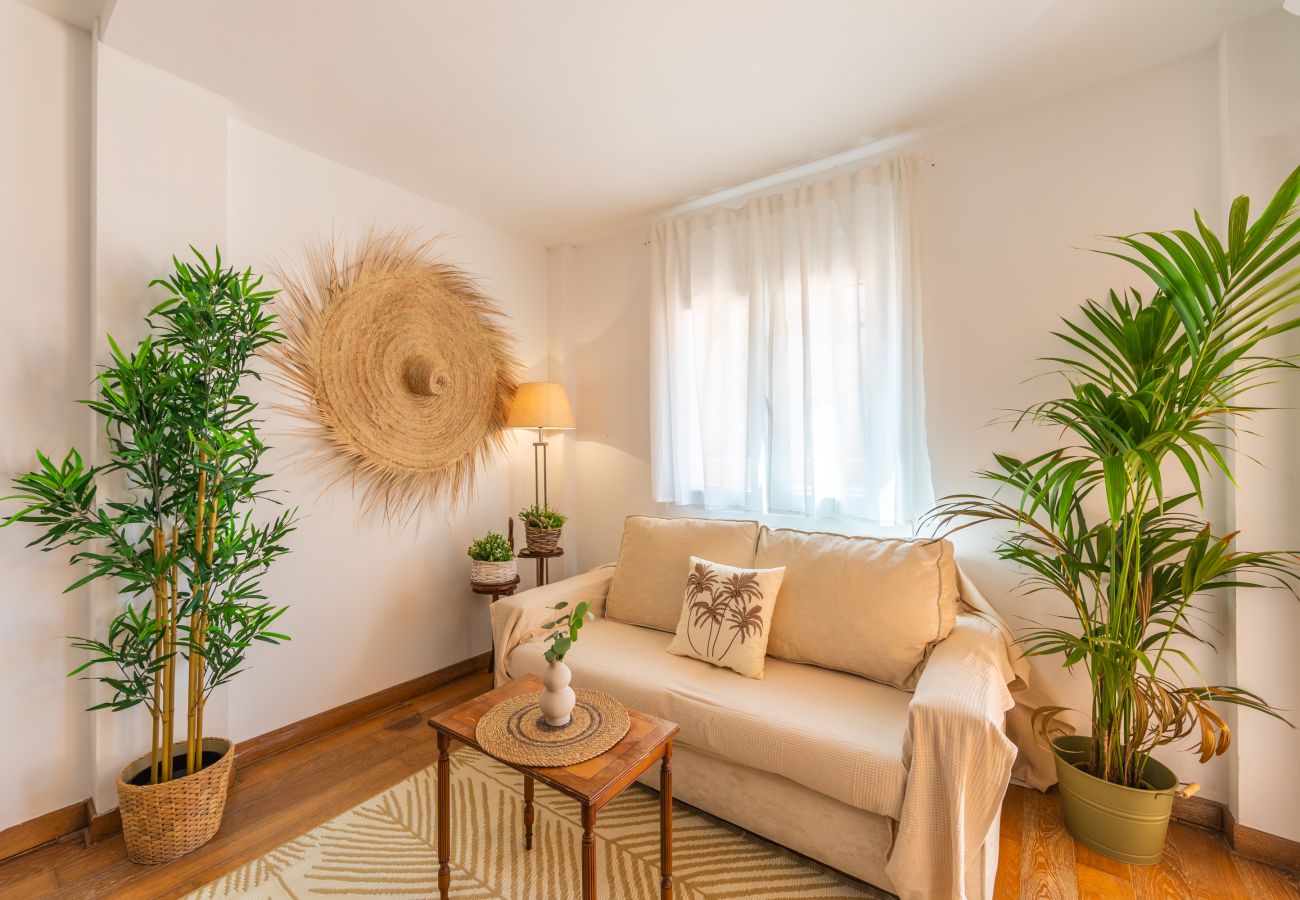 Apartment in Tarifa - Family Apartment by the Beach | Pool & Terrace
