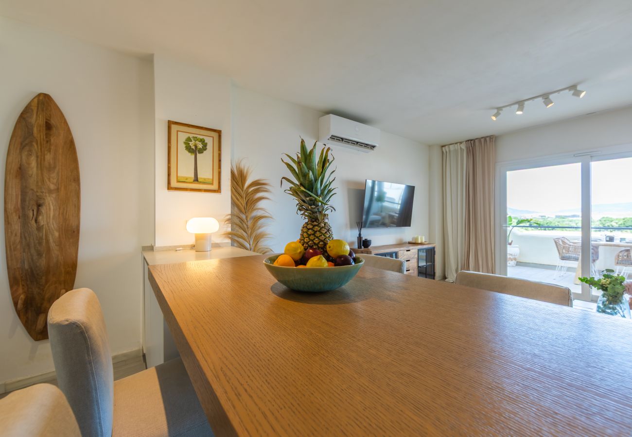 Apartment in Tarifa - Near beach, pool, terrace, views