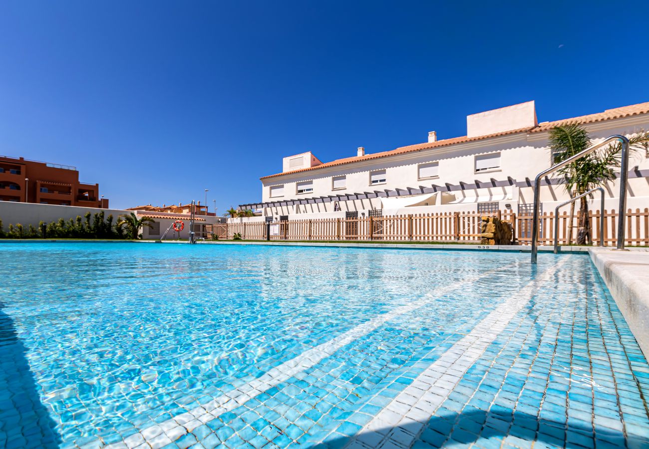 Apartment in Tarifa - Near beach, pool, terrace, views