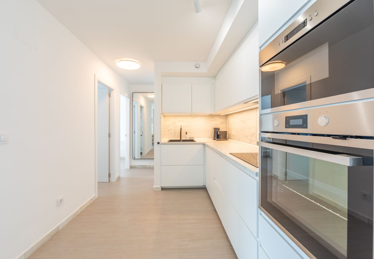 Apartment in Tarifa - Dream Terrace with Strait Views: Exclusive Apartment in Tarifa