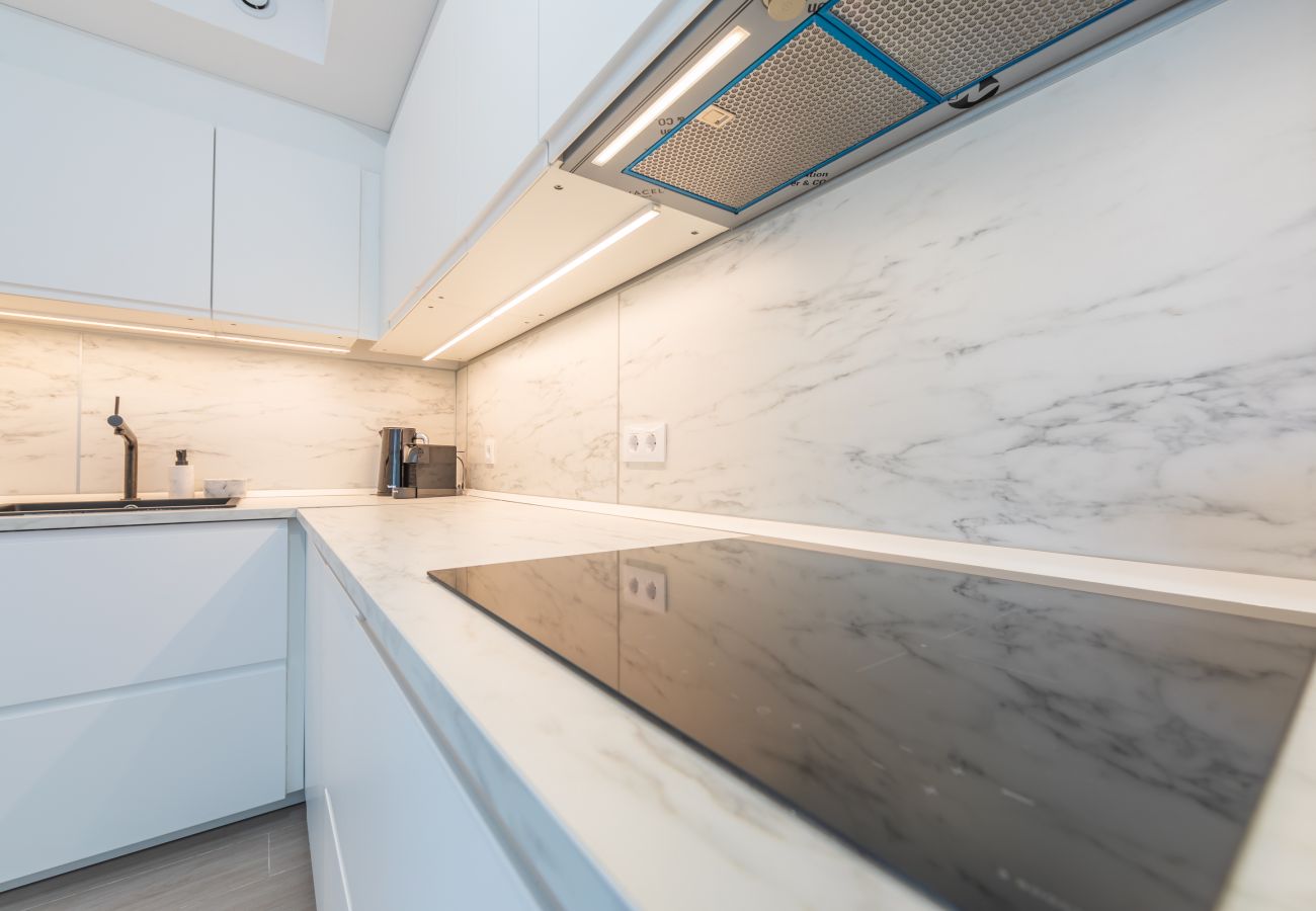 Apartment in Tarifa - Dream Terrace with Strait Views: Exclusive Apartment in Tarifa