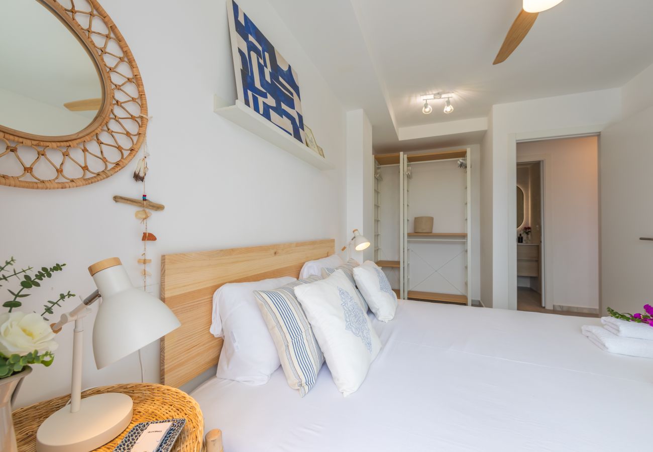 Apartment in Tarifa - Dream Terrace with Strait Views: Exclusive Apartment in Tarifa