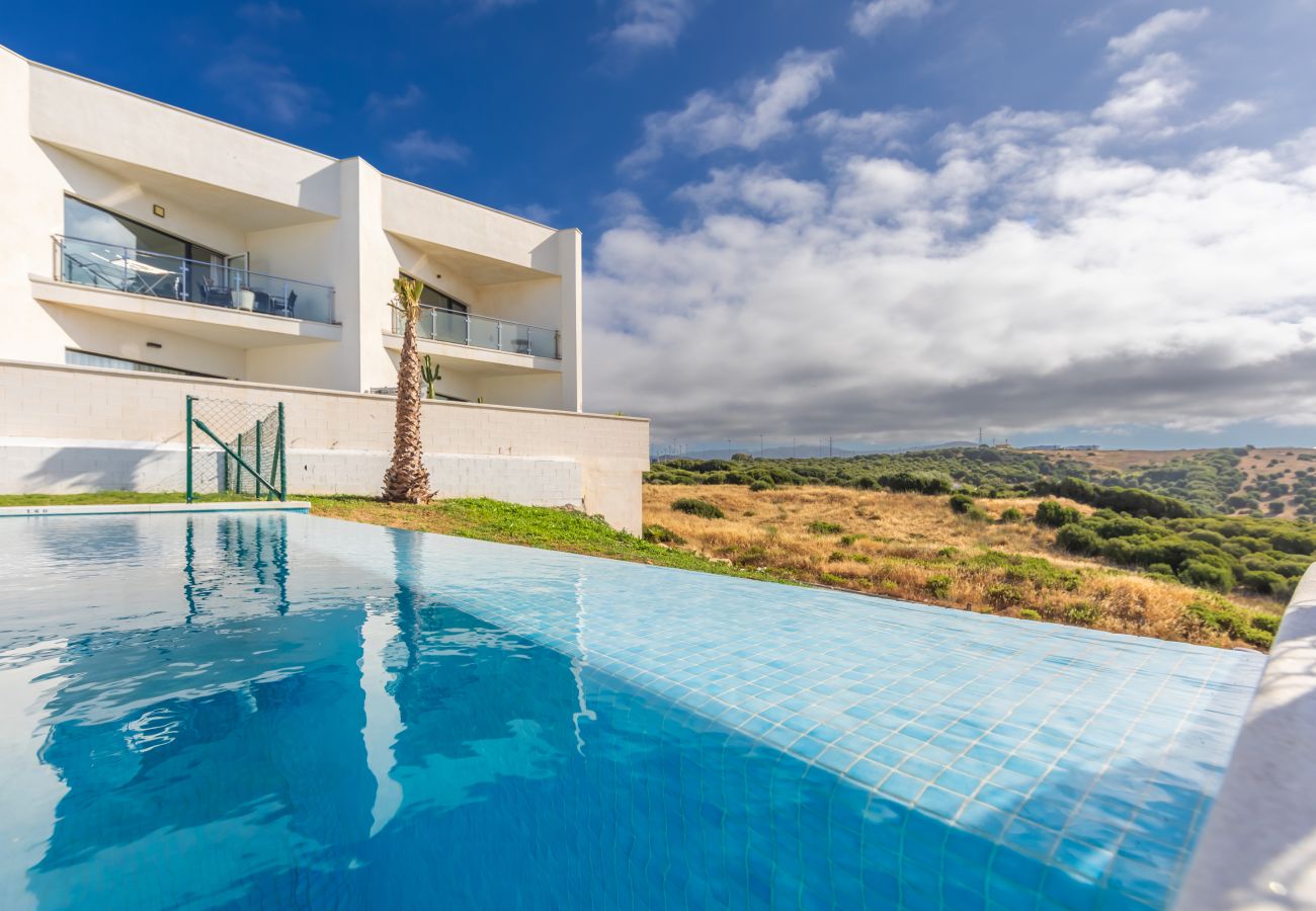 Apartment in Tarifa - Dream Terrace with Strait Views: Exclusive Apartment in Tarifa