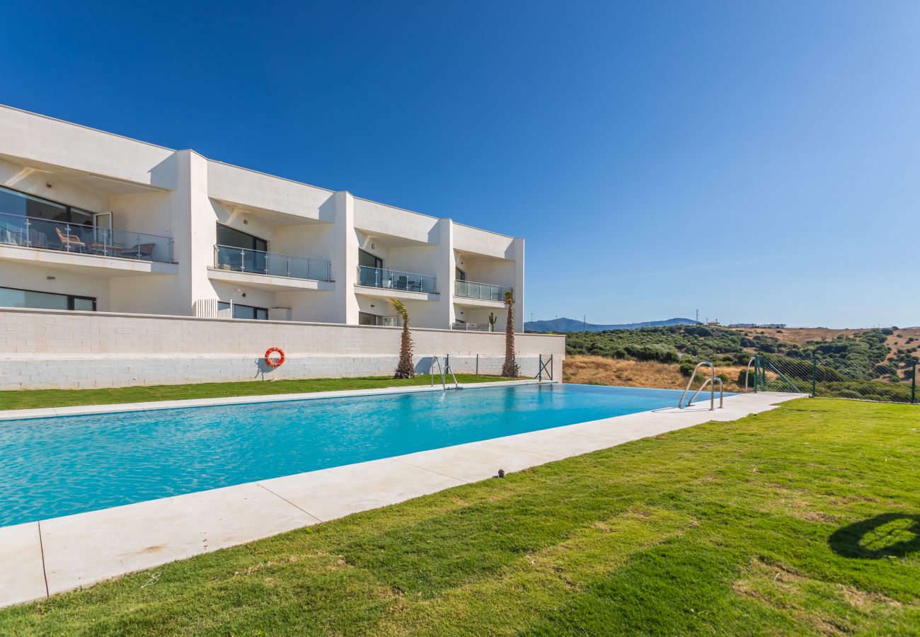 Apartment in Tarifa - Dream Terrace with Strait Views: Exclusive Apartment in Tarifa
