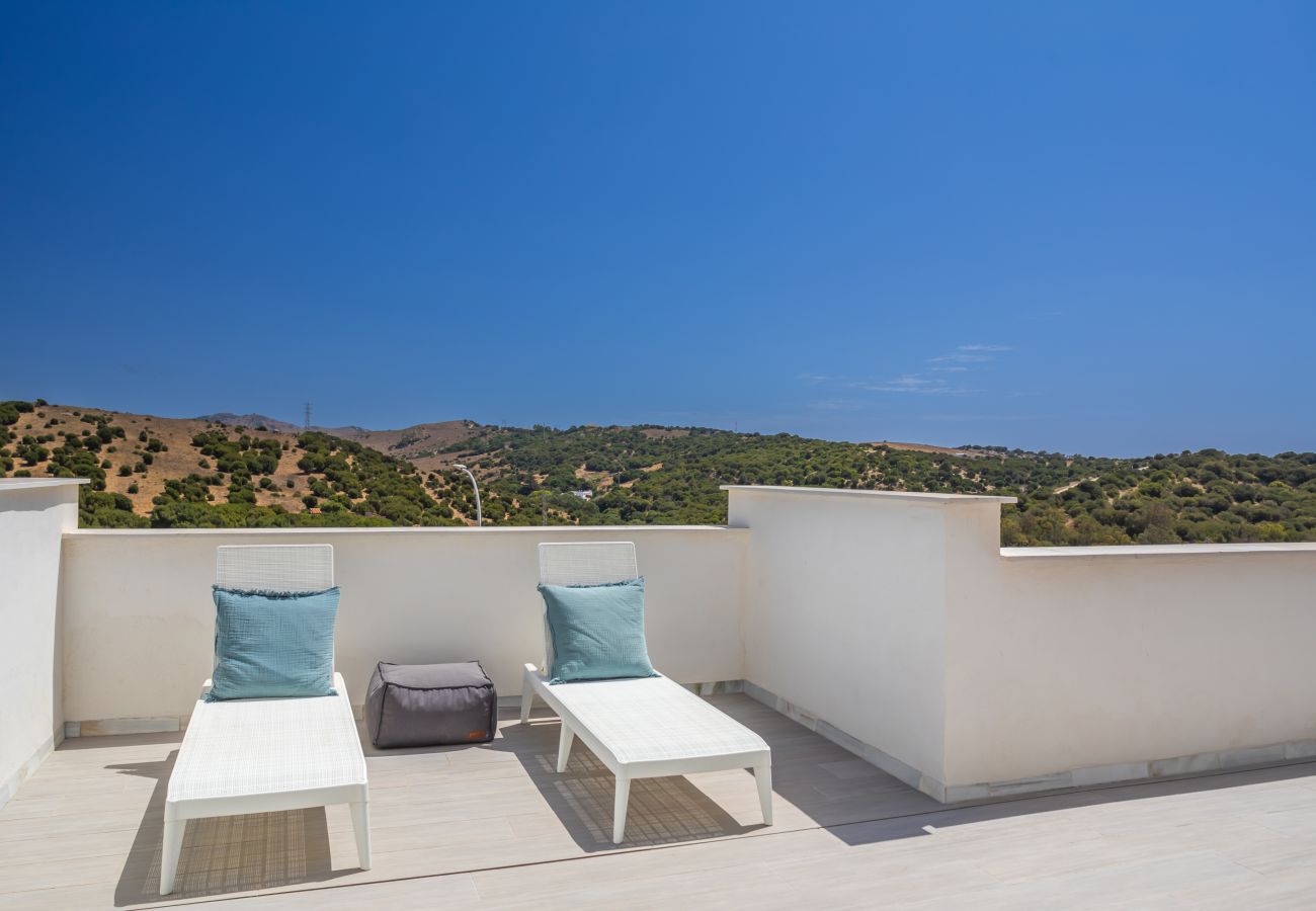 Apartment in Tarifa - Dream Terrace with Strait Views: Exclusive Apartment in Tarifa