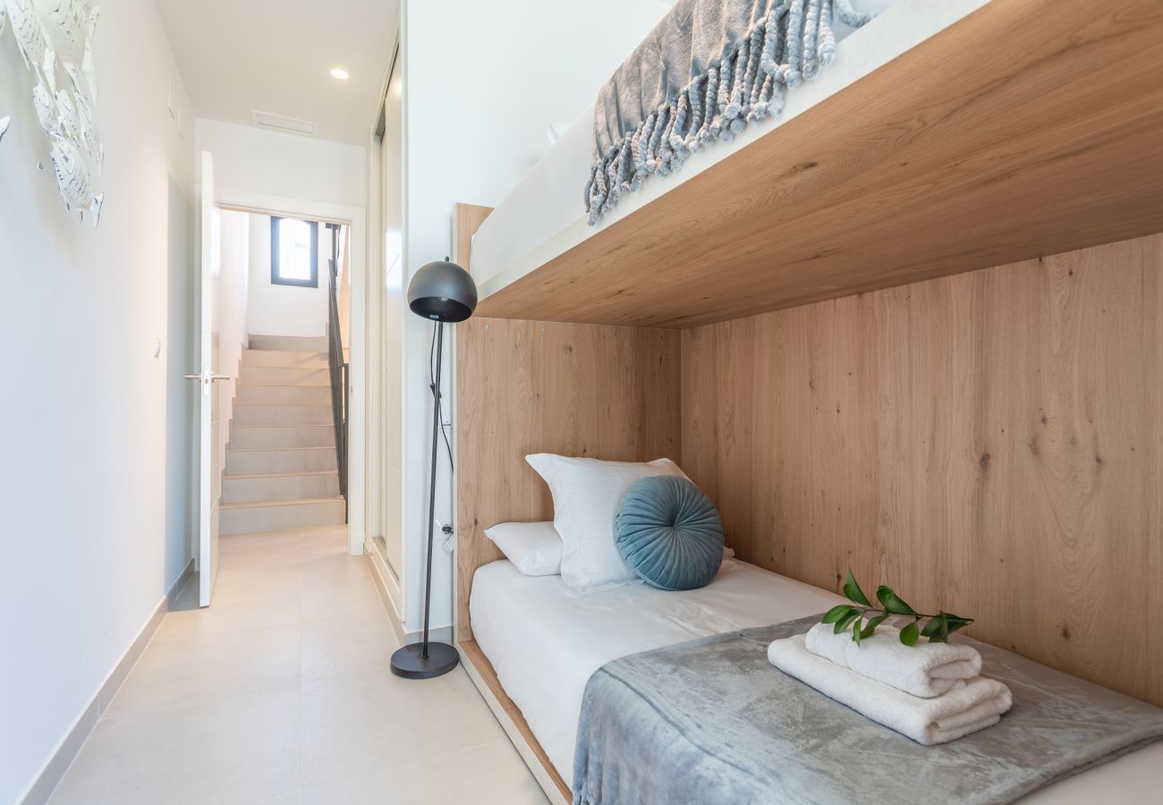 Casa adosada en Tarifa - Ventura Homes - Venta