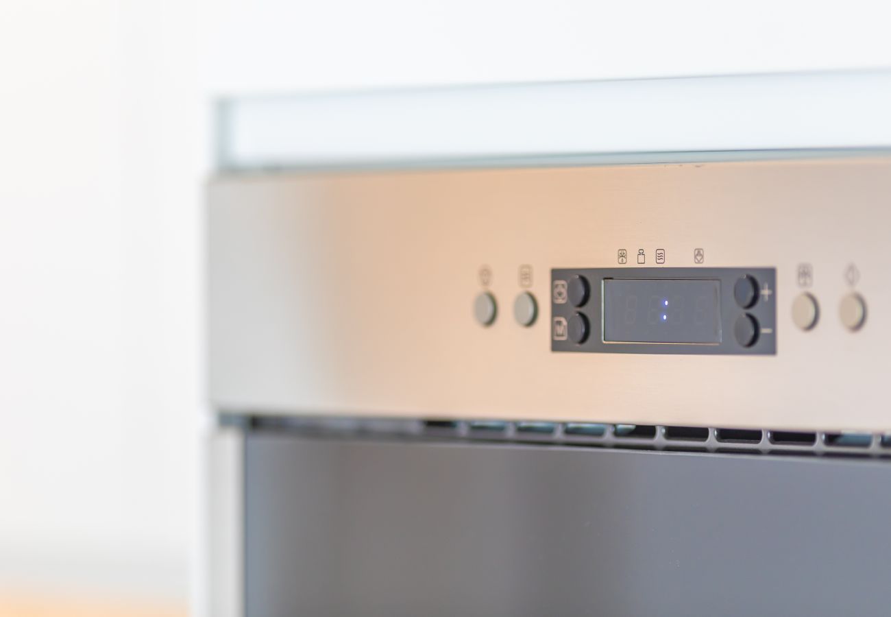 Apartamento en Tarifa - Terraza de Ensueño con Vistas al Estrecho: Exclusivo Apartamento en Tarifa