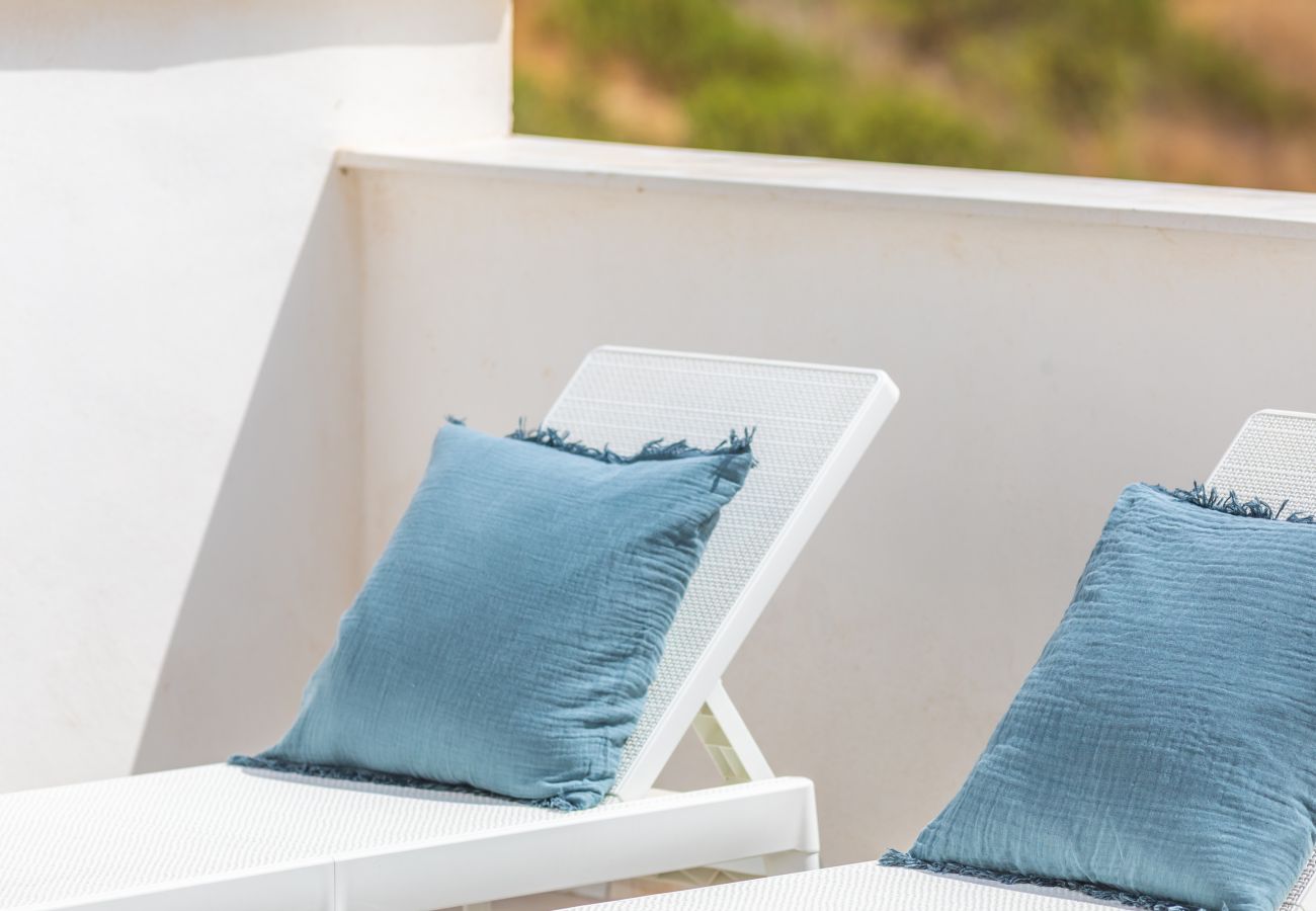 Apartamento en Tarifa - Terraza de Ensueño con Vistas al Estrecho: Exclusivo Apartamento en Tarifa