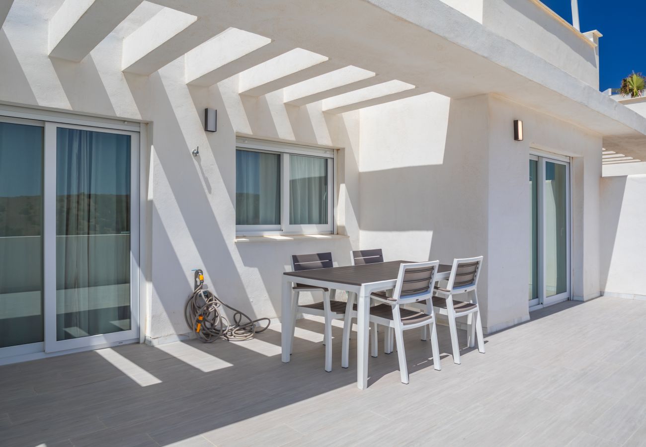 Apartamento en Tarifa - Terraza de Ensueño con Vistas al Estrecho: Exclusivo Apartamento en Tarifa